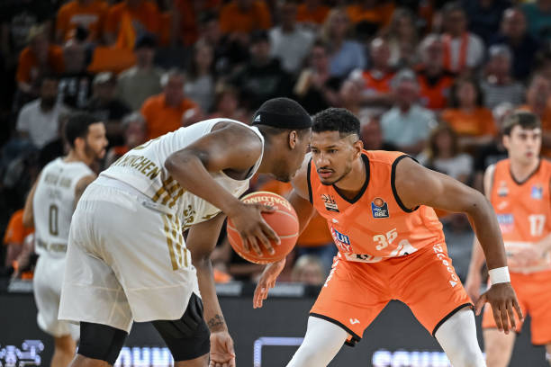 中国泳坛年 中国泳坛年