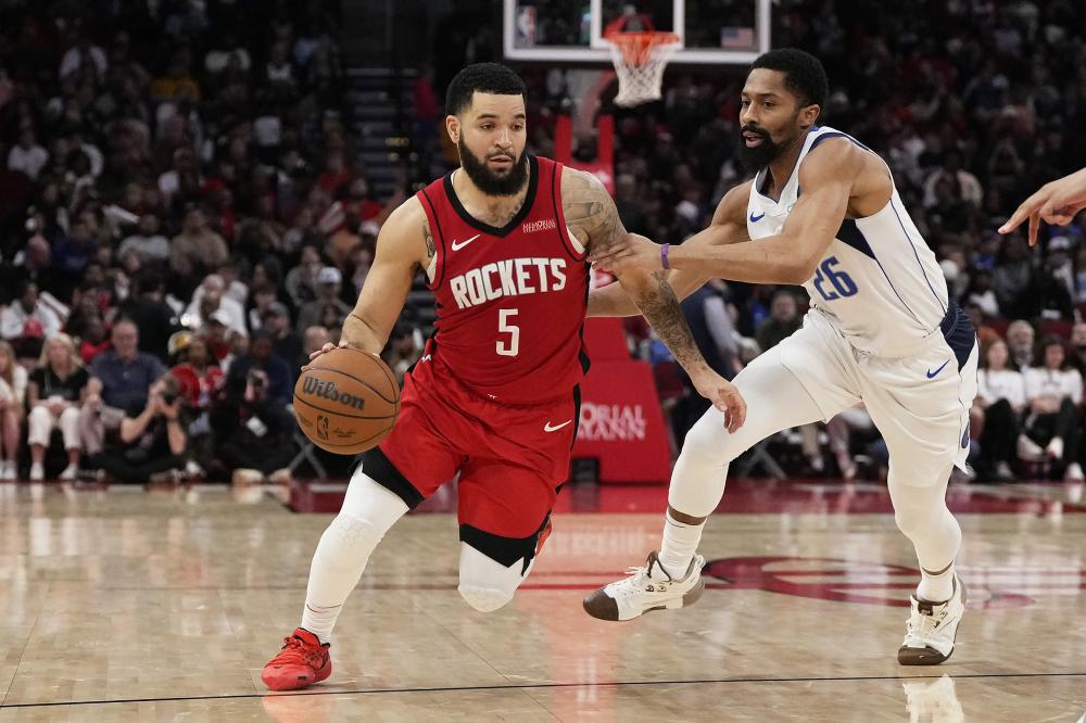 防守球员中 防守球员中