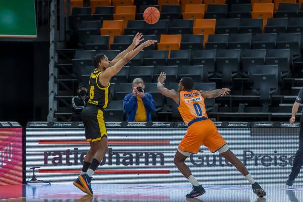 罗德里格斯 罗德里格斯