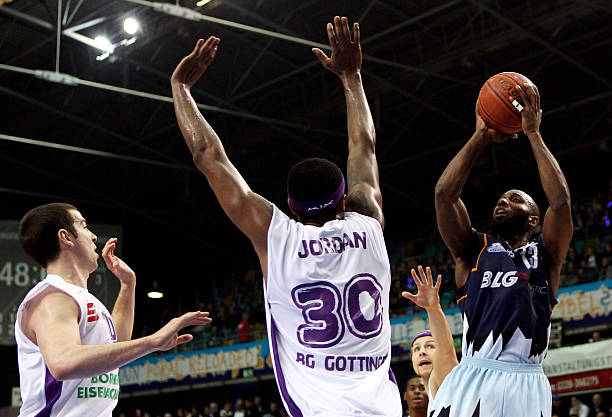 三核合力让 三核合力让